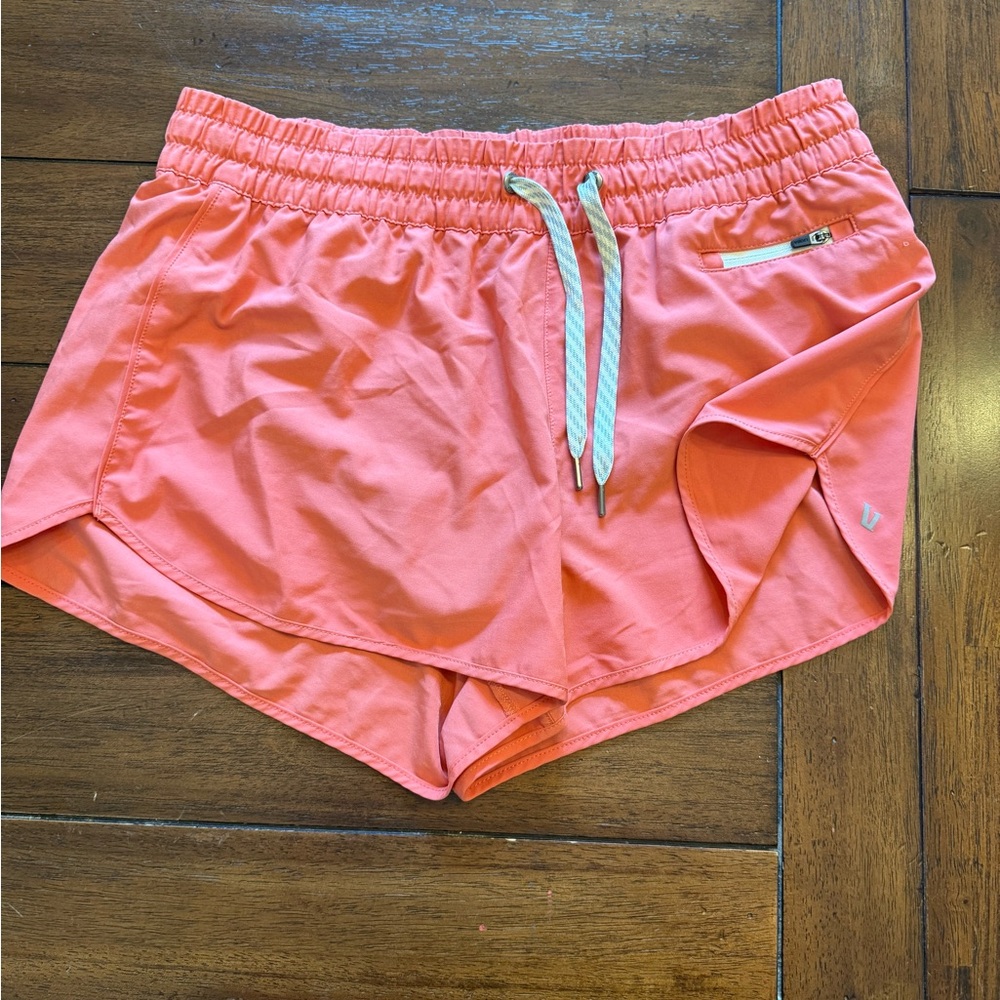 Vuori Women's Athletic Shorts in Peach